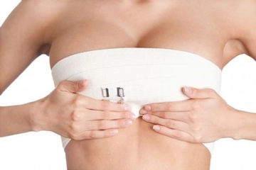 Göğüs Ameliyatı Riskleri ve Sonrası Göğüs Ameliyatı Riskleri ve Sonrası